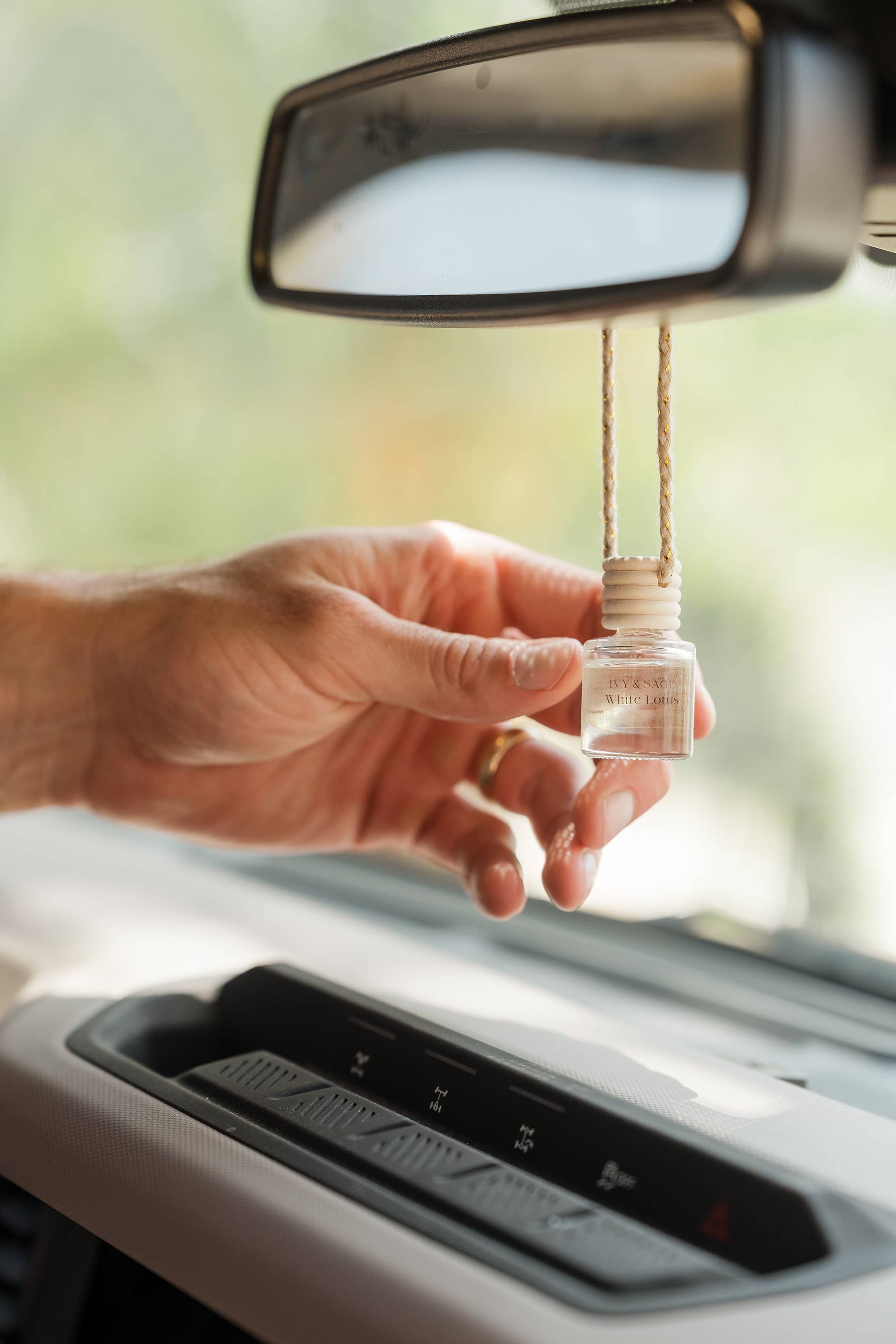 Smoked Vanilla Car Diffuser – Apple, Musk & Woods: Unpackaged